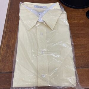 Marshall Field Men Button Front Shirt Yellow Striped Short Sleeve Size 18‎